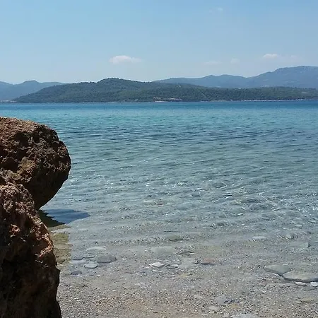 Vendégház Eftopia Pansion Martíno