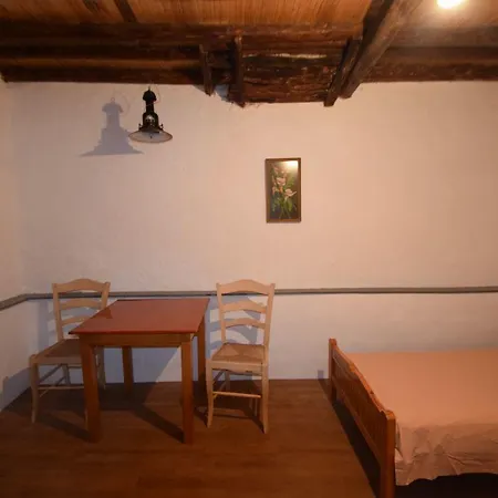 Guest house Eftopia Pansion *