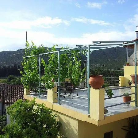 Guest house Eftopia Pansion *